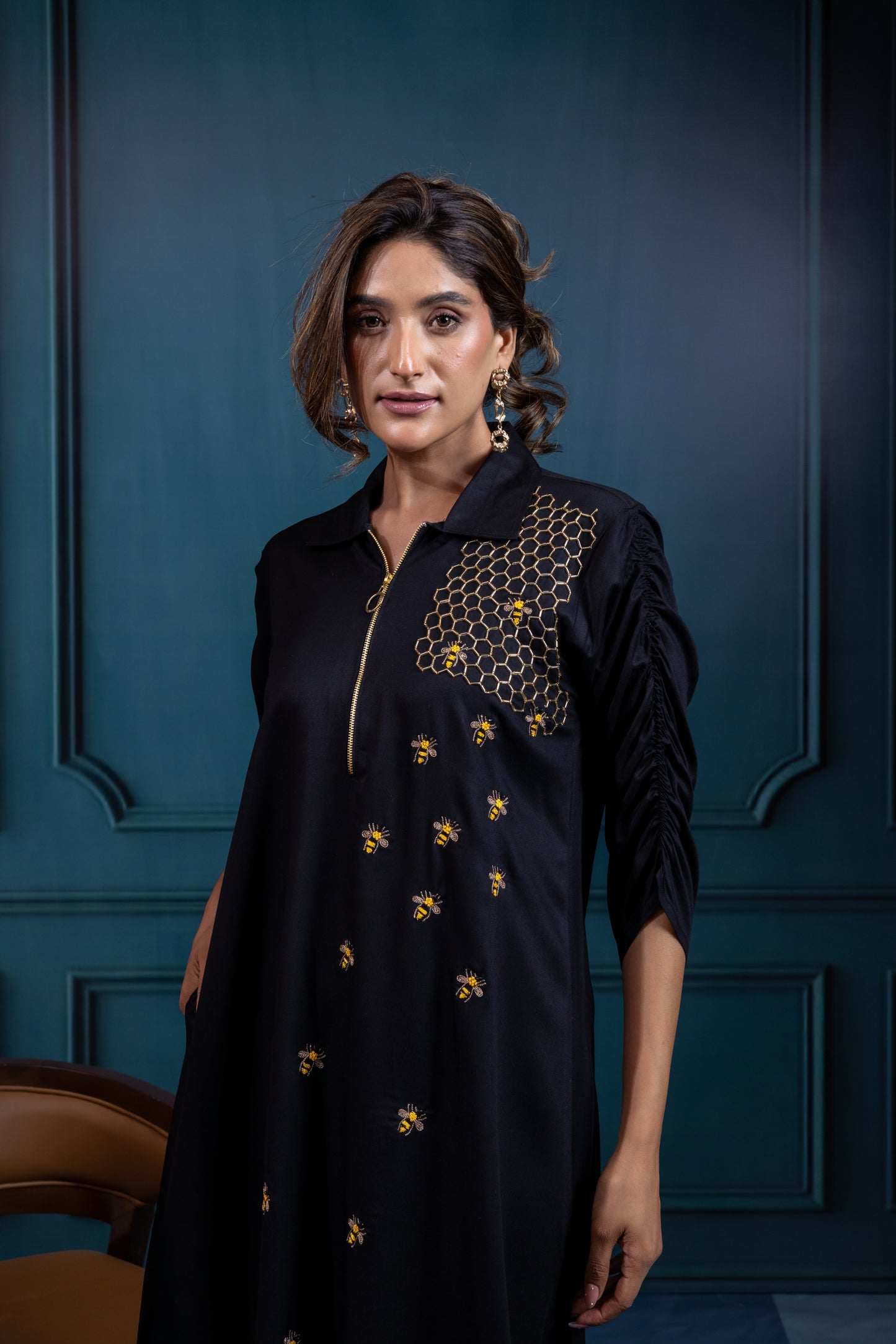 Bee hive zipper dress ( Black )