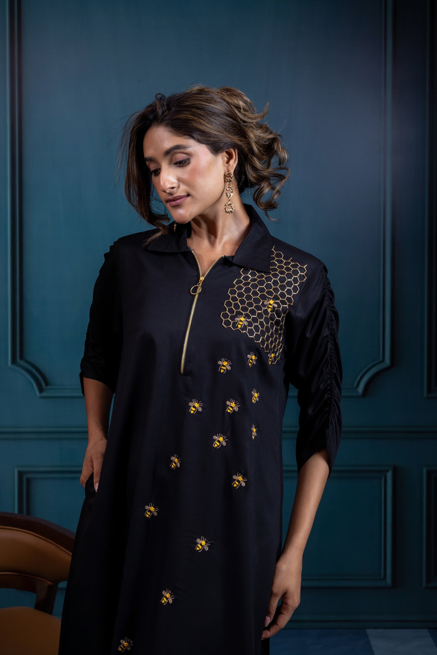 Bee hive zipper dress ( Black )